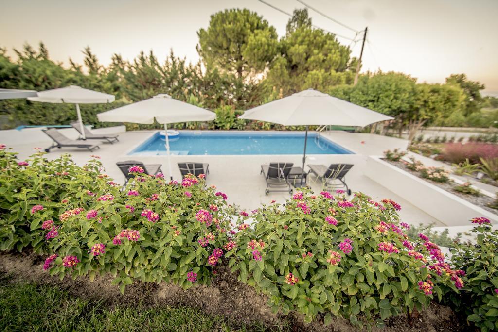 Pleiades Boutique Villas Kriopigi Eksteriør billede